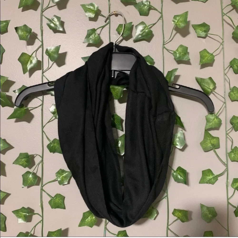 Black Infinity Scarf